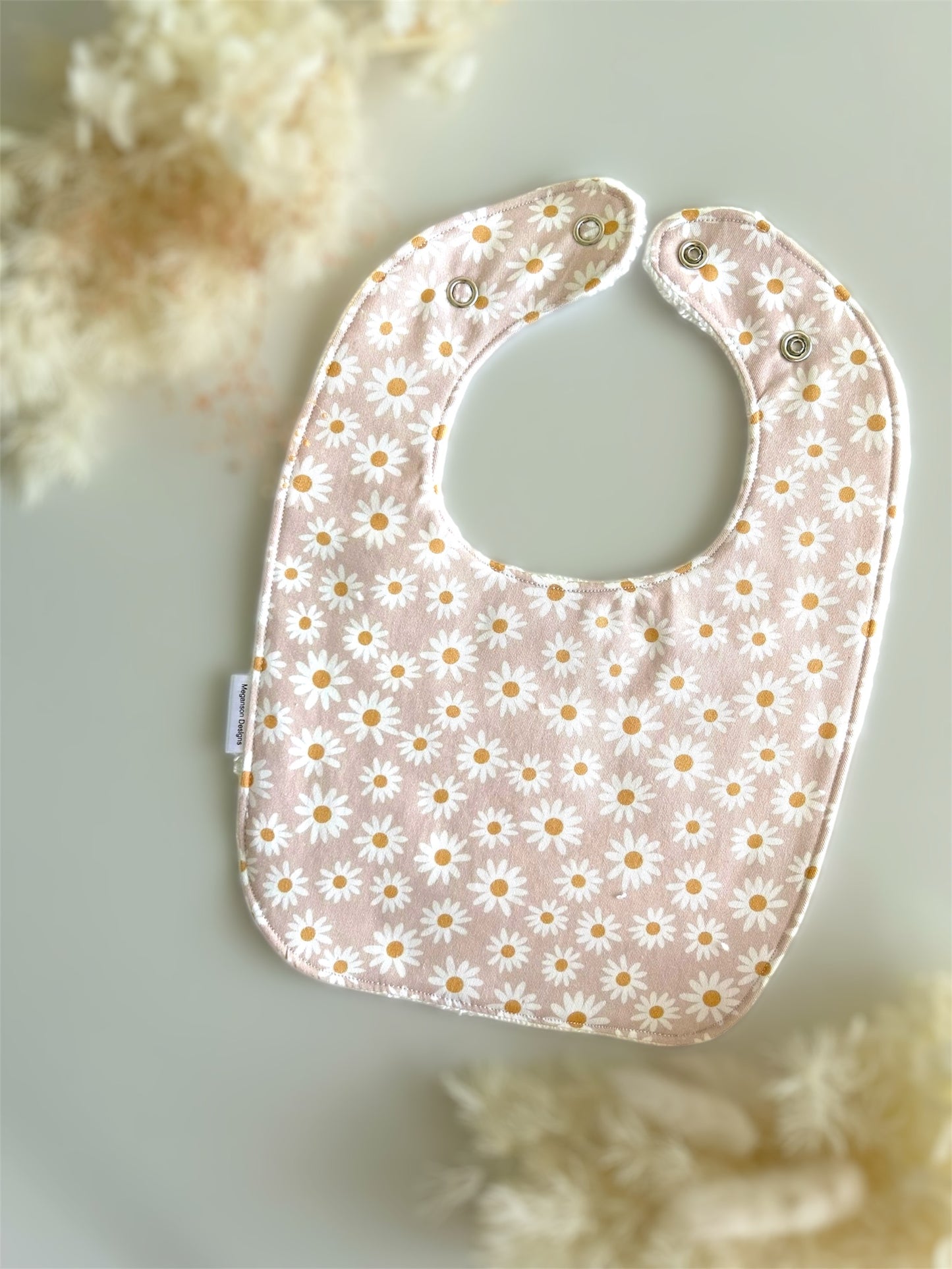 Daisy BIB
